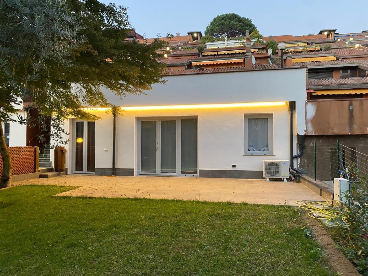 Апартаменти Casa Zehnder Reno Di Leggiuno Екстер'єр фото
